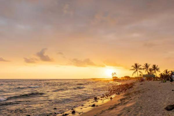 Unit C - Sandy Toes Getaway In Kona Hébergement de vacances